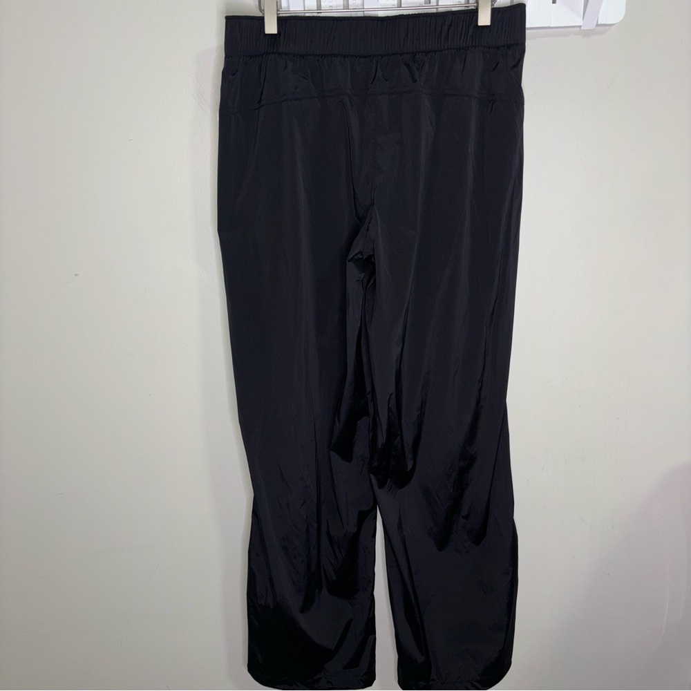 Athleta NEW Rise black nylon stretch loose fit track pants bungee hem sz Medium - Picture 6 of 11